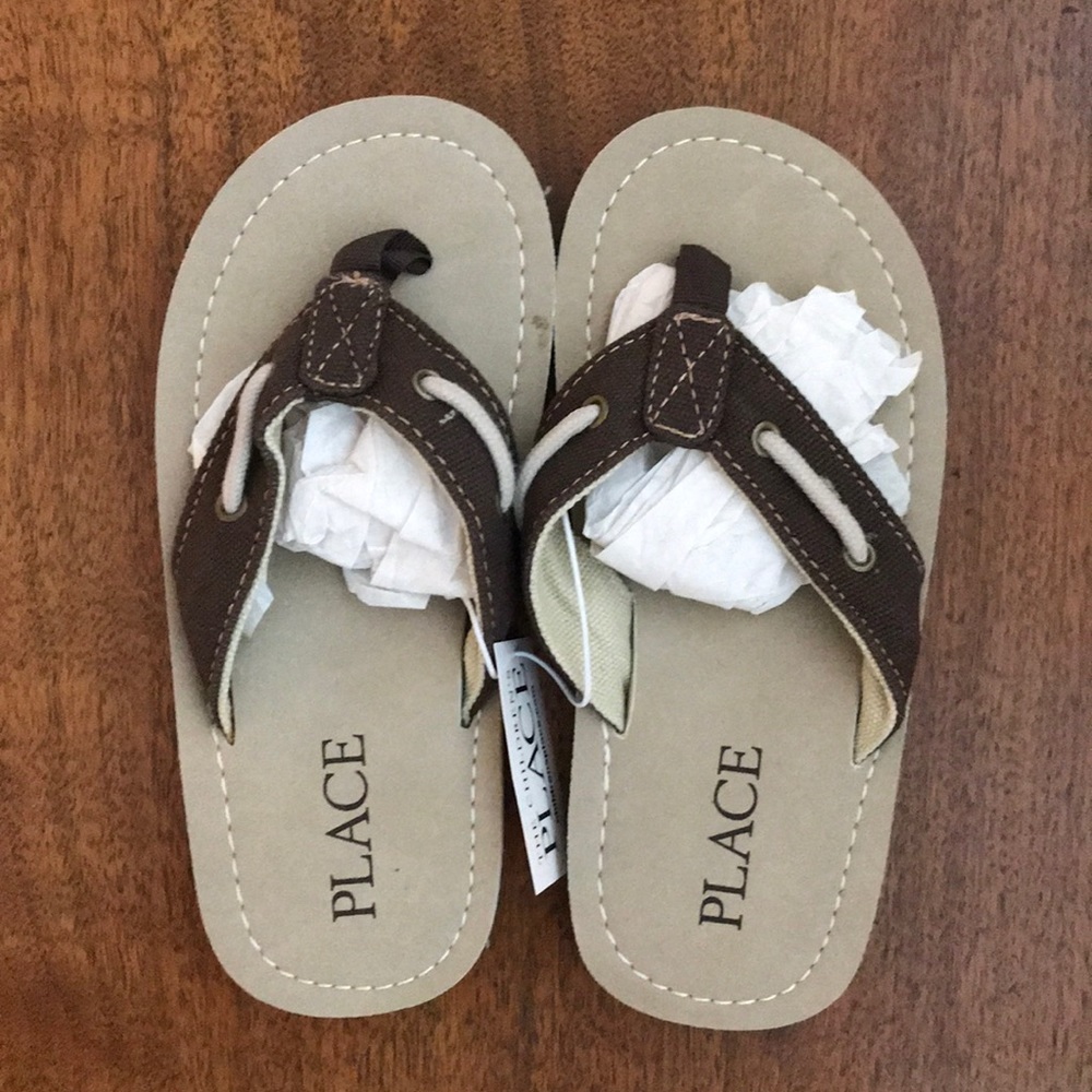 3/$20 NEW The Children’s Place Flip Flops X 3 Pair - Picture 5 of 5